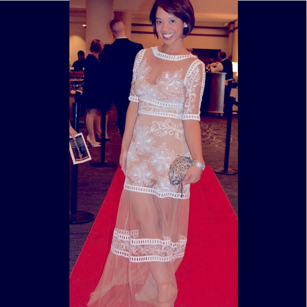 For love or lemons xs gown